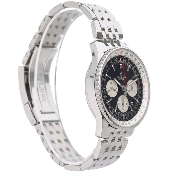 Breitling Navitimer 01 AB0121